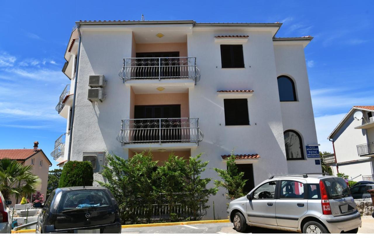 Apartmani Totic Малинска Екстериор снимка