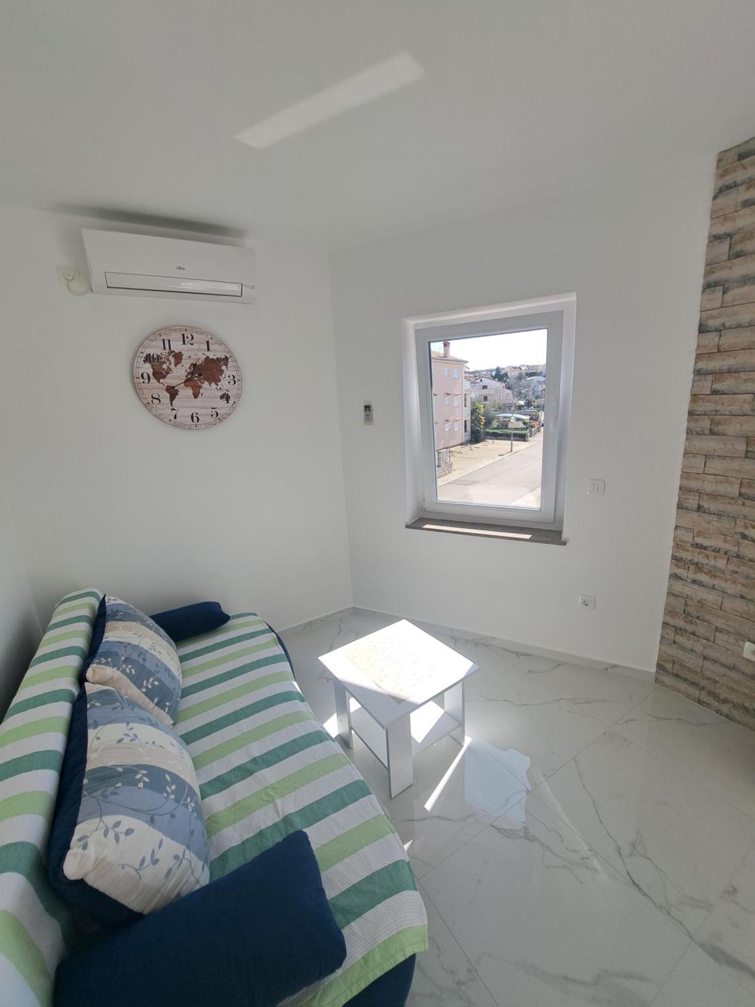 Apartmani Totic Малинска Екстериор снимка