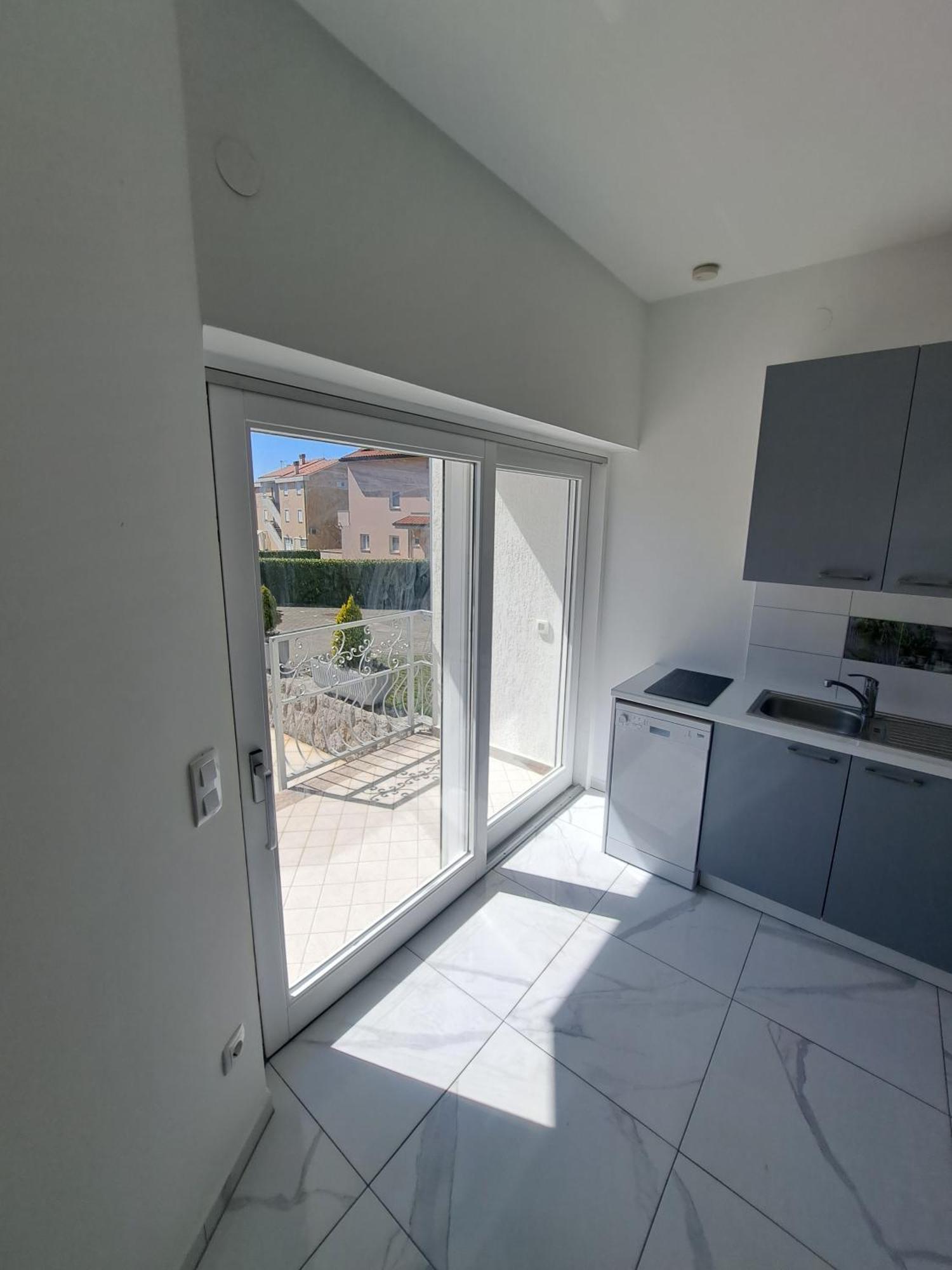Apartmani Totic Малинска Екстериор снимка